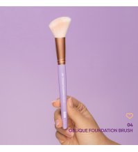NEJHA - PENNELLO PROFESSIONALE MAKE-UP FONDOTINTA  , Oblique Foundation Brush 04