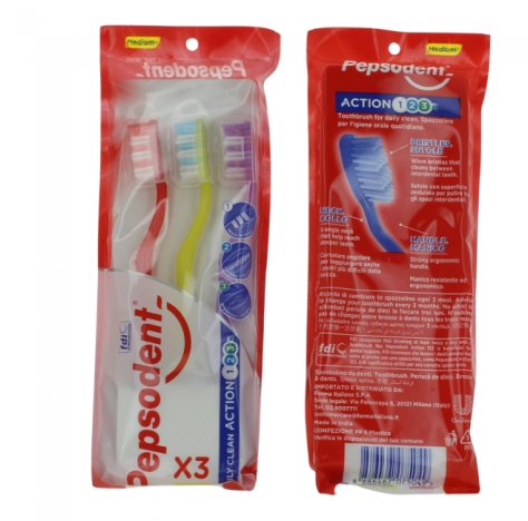 Pepsodent Spazzolino Triple Clean 3 Pz Pepsodent Spazzolino Triple Clean 3 Pz