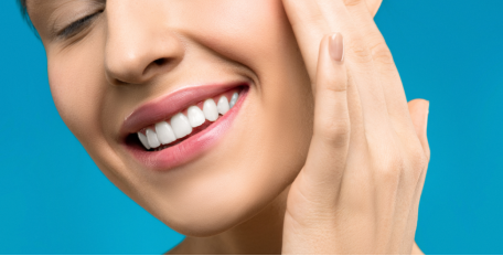 Caldo e igiene orale: come preservare denti e gengive