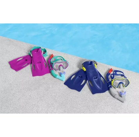 MASCHERA E PINNE JUNIOR 7-14 ANNI - COLORI ASSORTITI MASCHERA E PINNE JUNIOR 7-14 ANNI - COLORI ASSORTITI