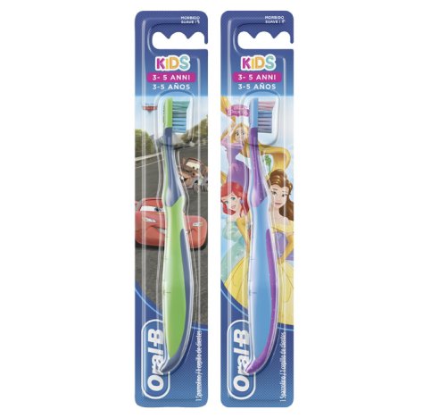 Oral-B Spazzolino Kids Cars & Princess 3-5 anni