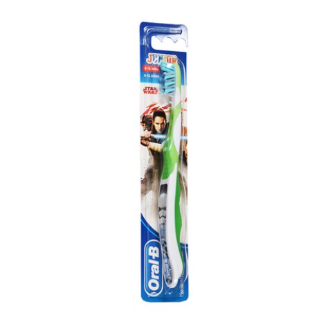 Oral b spazzolino Junior star wars 6-12 anni