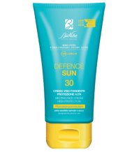 I.C.I.M. (BIONIKE) INTERNATION Defence sun crema viso fondente 30 50ml